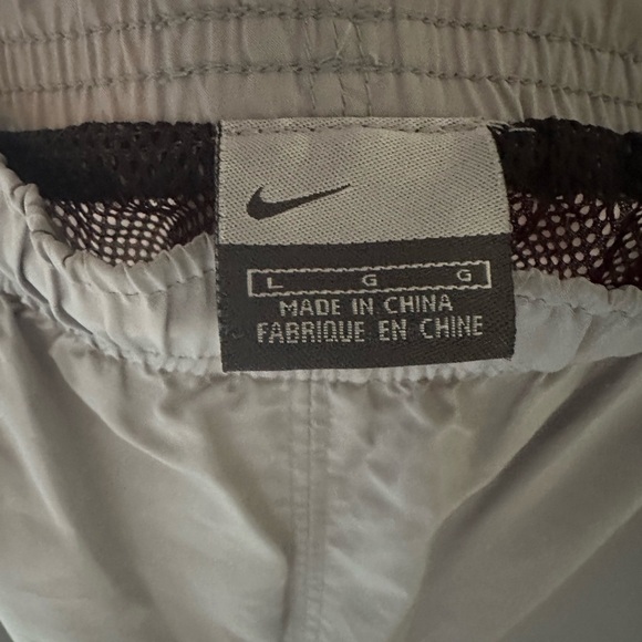 Nike Gray and Black Athletic Pants men - Picture 6 of 6